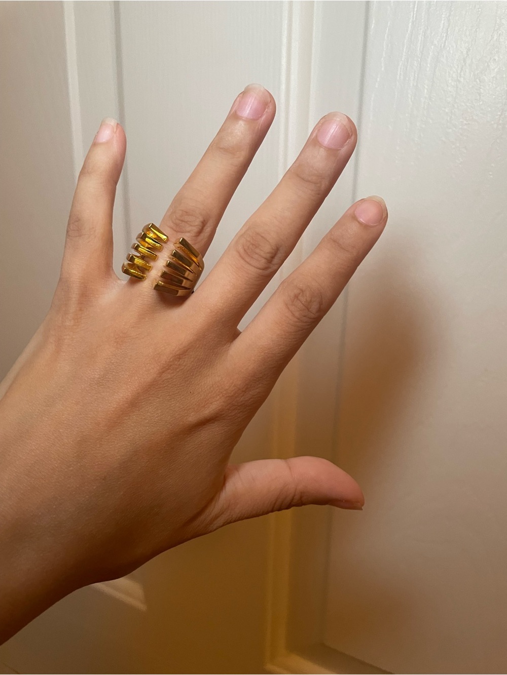 New Valerie Caged Band Ring Gold Tone Size 7 NOir Jewelry